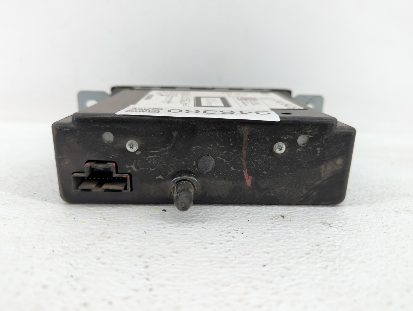 2015-2018 Gmc Sierra 1500 Am Fm Cd Player Radio Receiver - Oemusedautoparts1.com