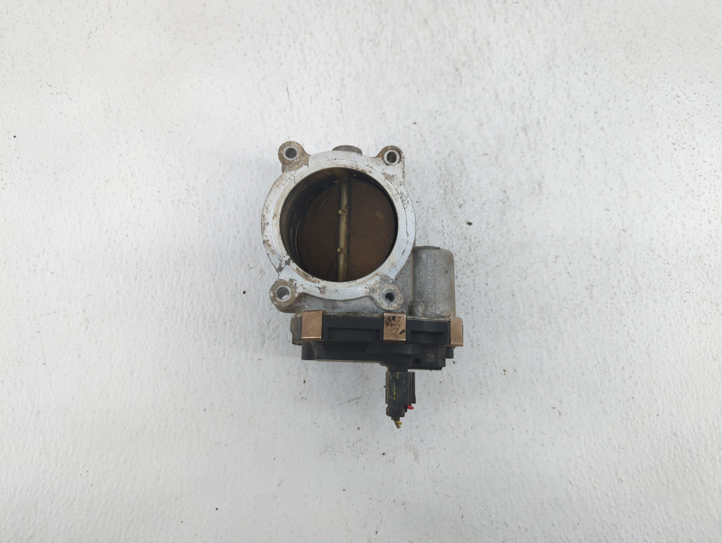 2014-2018 Gmc Sierra 1500 Throttle Body P/N:12678224 12617792 Fits Fits 2014 2015 2016 2017 2018 2019 OEM Used Auto Parts - 