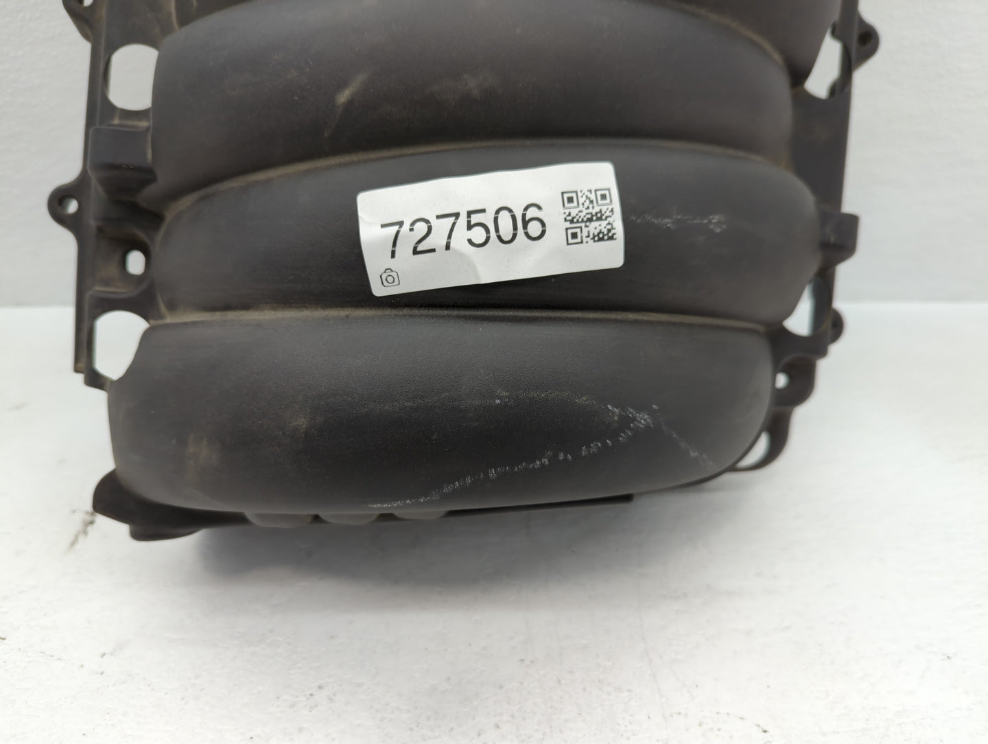 2014-2021 Gmc Sierra 1500 Air Intake Manifold P/N:1261 9779 Fits Fits 2014 2015 2016 2017 2018 2019 2020 2021 OEM Used Auto 