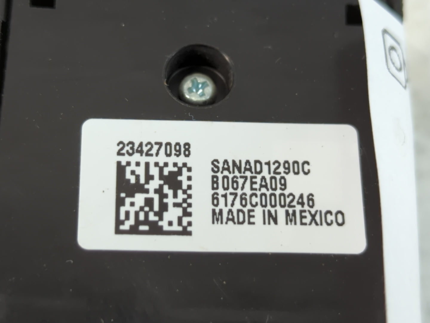 2014-2019 Gmc Sierra 1500 Master Power Window Switch Replacement Driver Side Left P/N:23427098 Fits OEM Used Auto Parts - Oe