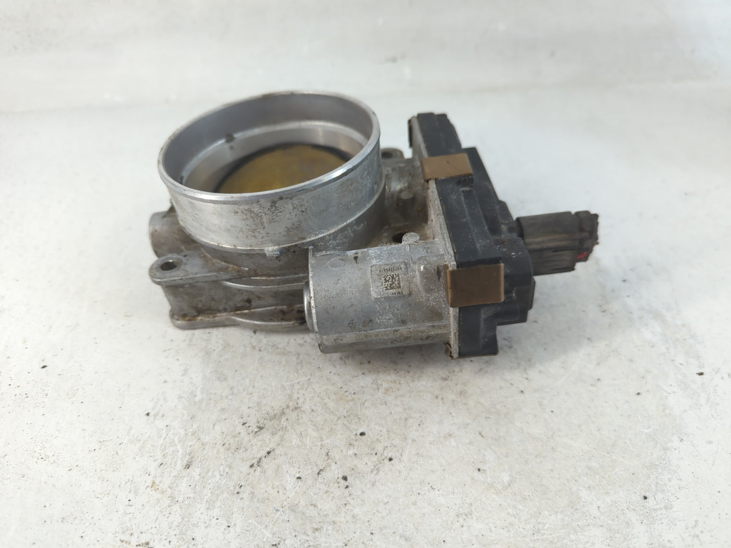 2014-2022 Gmc Sierra 1500 Throttle Body P/N:12713775 Fits Fits 2014 2015 2016 2017 2018 2019 2020 2021 2022 OEM Used Auto Pa