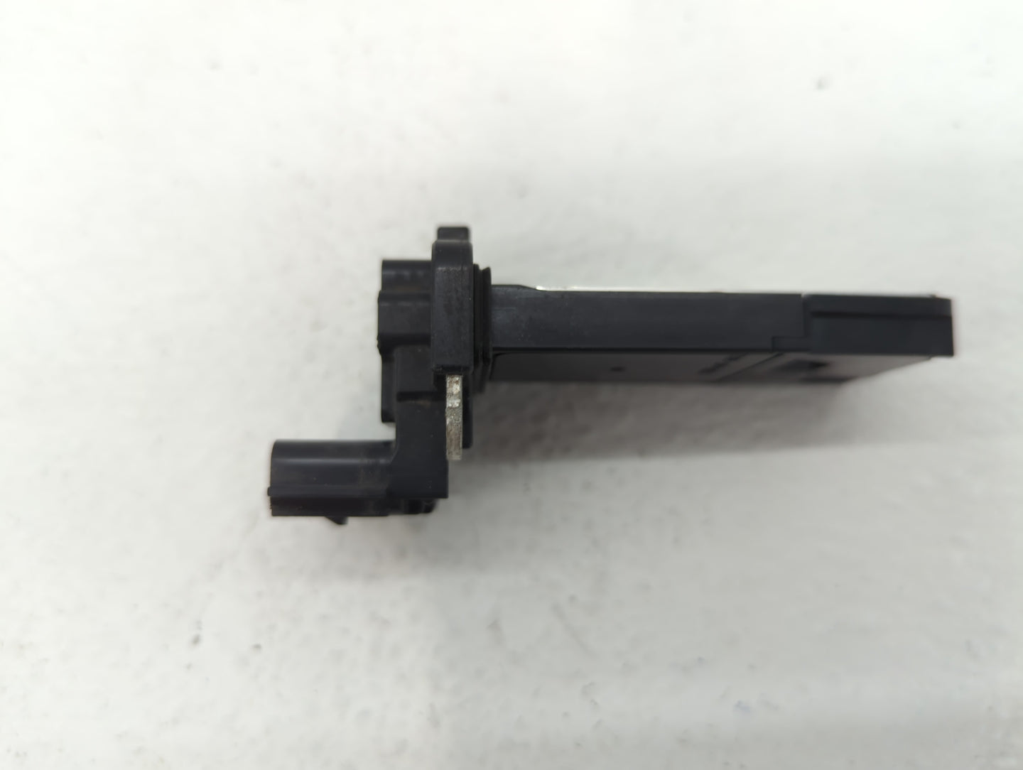 Gmc Sierra 2500 Mass Air Flow Meter Maf - Oemusedautoparts1.com