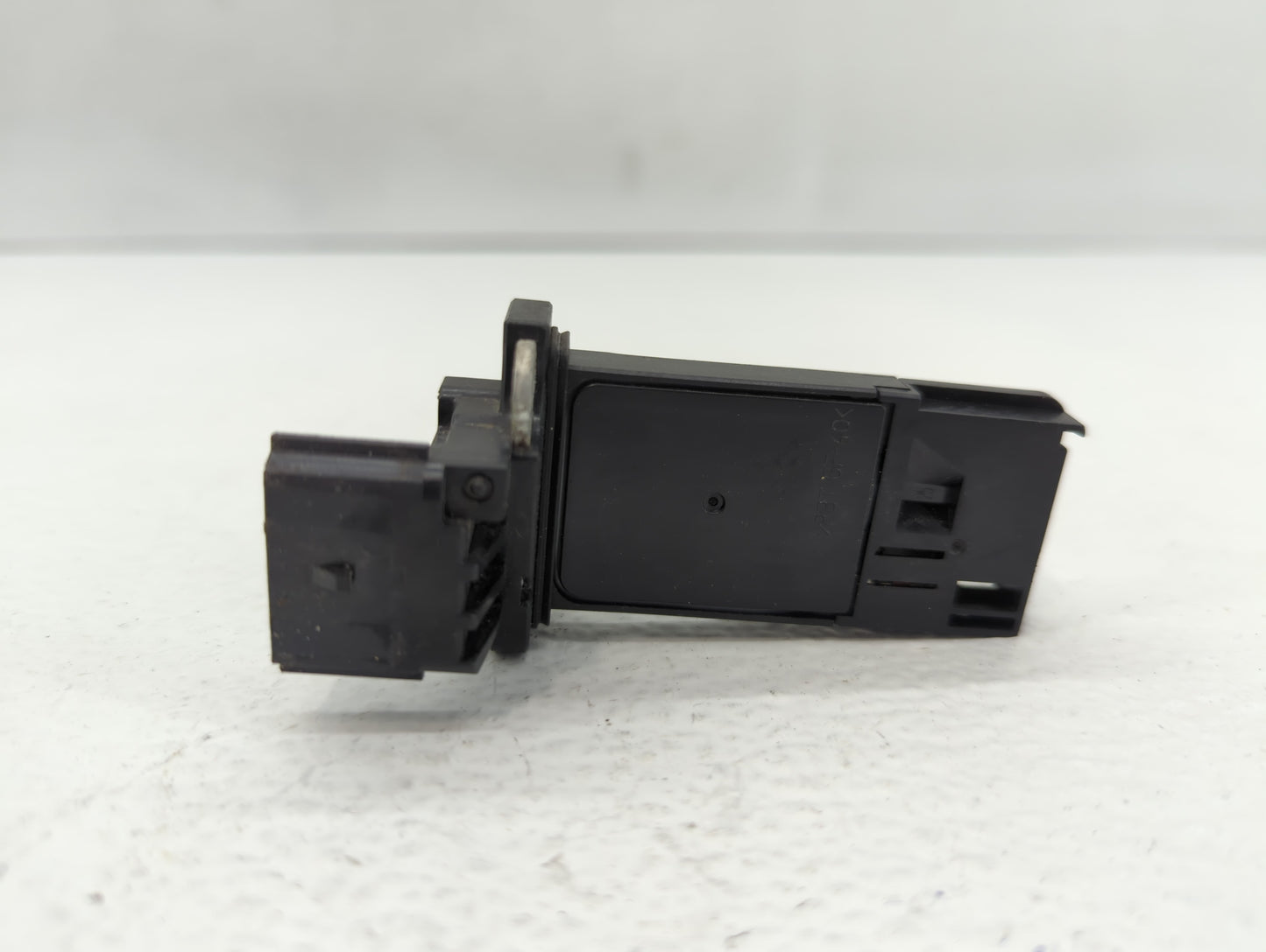 Gmc Sierra 2500 Mass Air Flow Meter Maf - Oemusedautoparts1.com