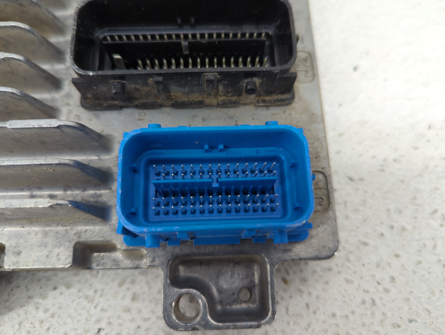 2012-2016 Gmc Sierra 3500 PCM Engine Control Computer ECU ECM PCU OEM P/N:12670335 12668866 Fits OEM Used Auto Parts - Oemus