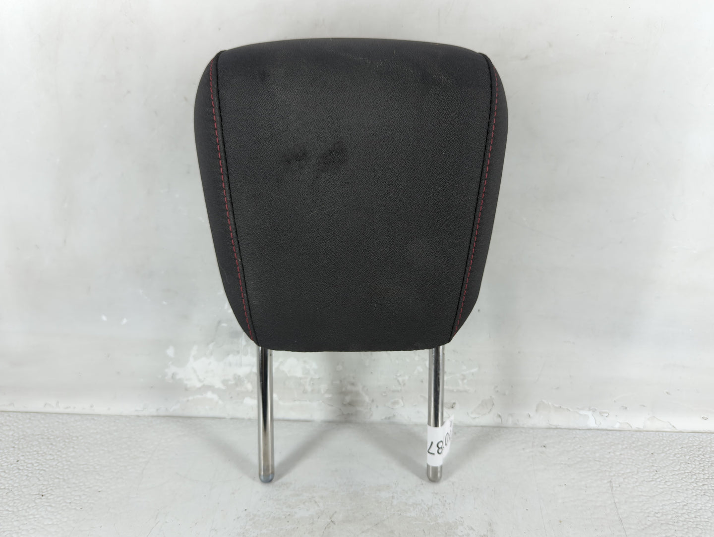 2014-2017 Gmc Terrain Headrest Head Rest Rear Seat Fits Fits 2014 2015 2016 2017 OEM Used Auto Parts - Oemusedautoparts1.com