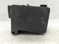2016 Gmc Terrain Fusebox Fuse Box Panel Relay Module P/N:23325532 Fits OEM Used Auto Parts - Oemusedautoparts1.com