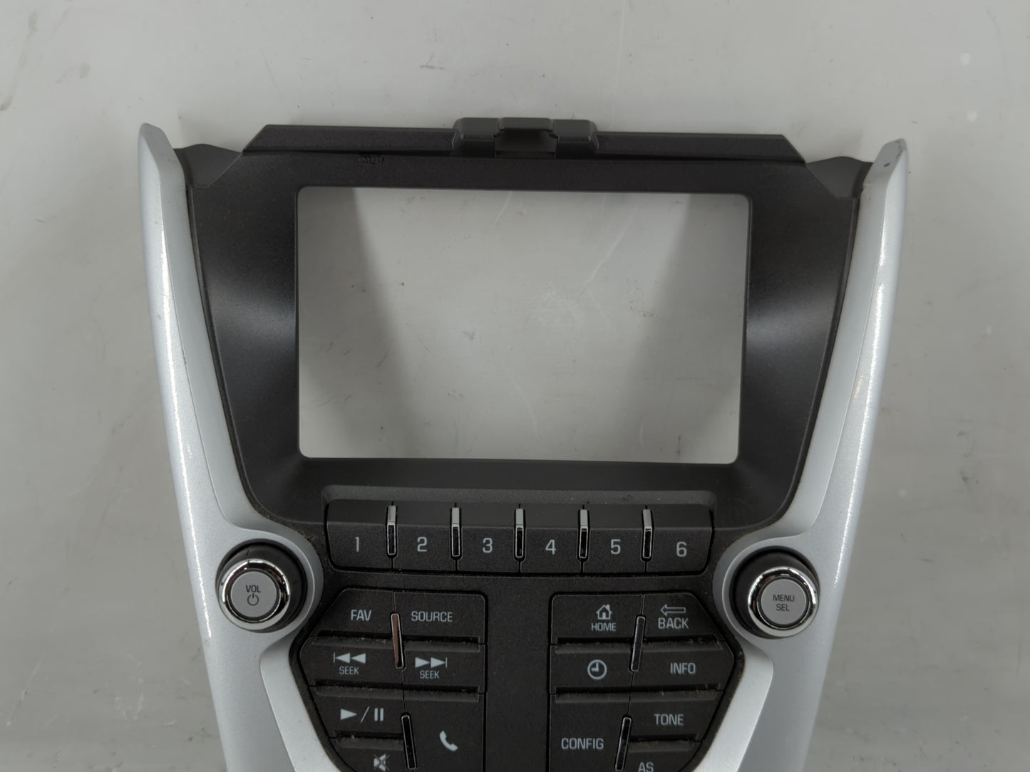 2016 Gmc Terrain Radio AM FM Cd Player Receiver Replacement P/N:23334979 Fits OEM Used Auto Parts - Oemusedautoparts1.com