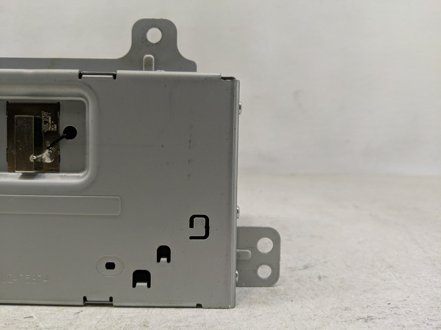 2016 Gmc Terrain Radio AM FM Cd Player Receiver Replacement P/N:23289896 Fits Fits 2015 OEM Used Auto Parts - Oemusedautopar