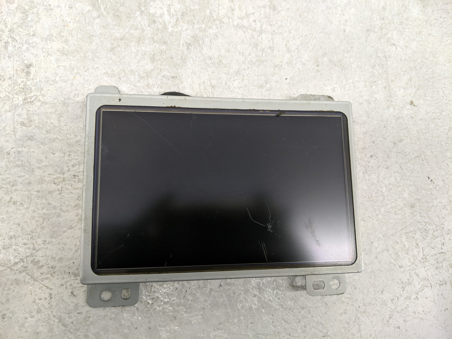 2016-2017 Gmc Terrain Radio AM FM Cd Player Receiver Replacement P/N:22807201 Fits Fits 2016 2017 OEM Used Auto Parts - Oemu