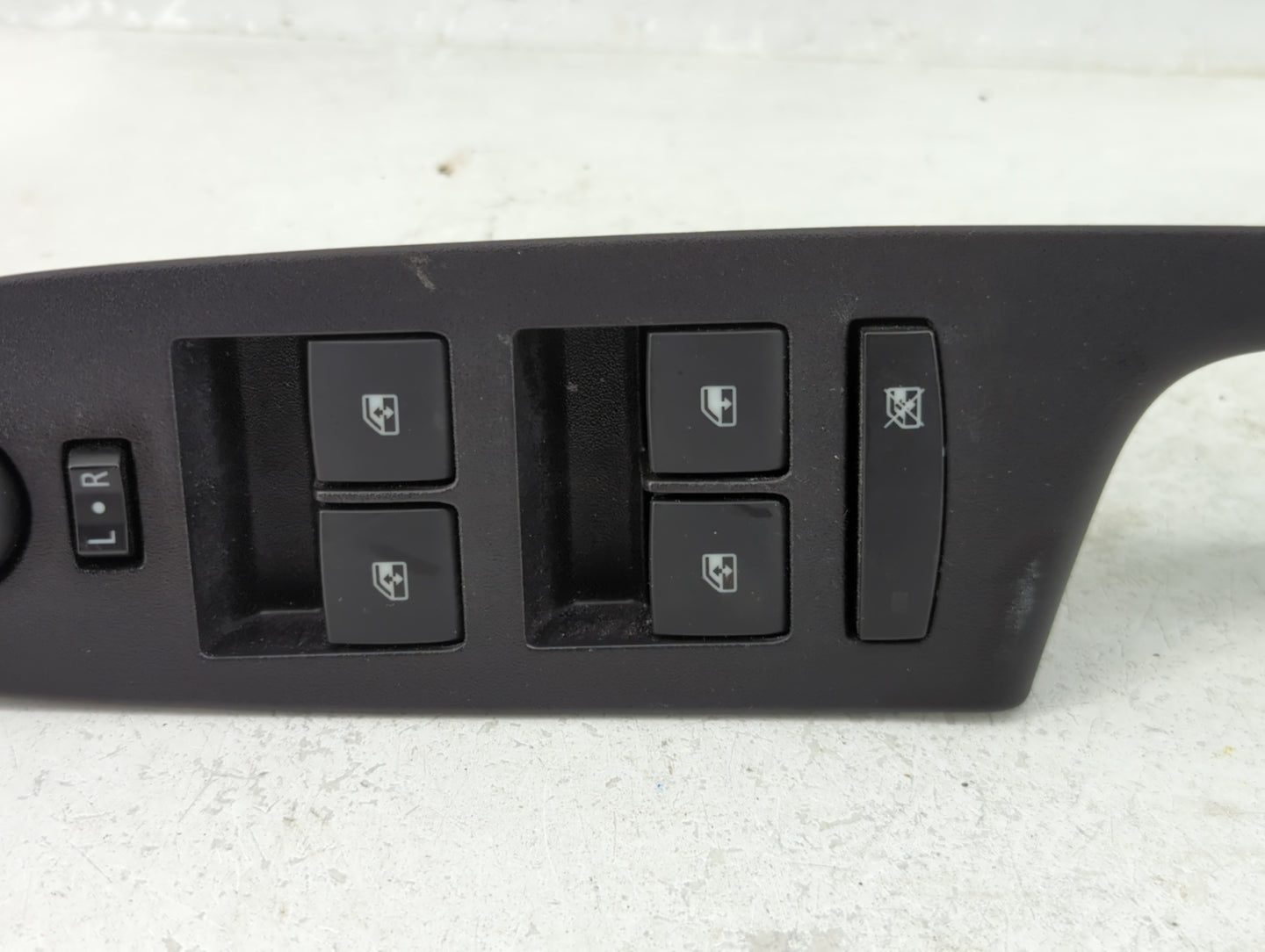 2010-2017 Gmc Terrain Master Power Window Switch Replacement Driver Side Left P/N:20917598 Fits OEM Used Auto Parts - Oemuse