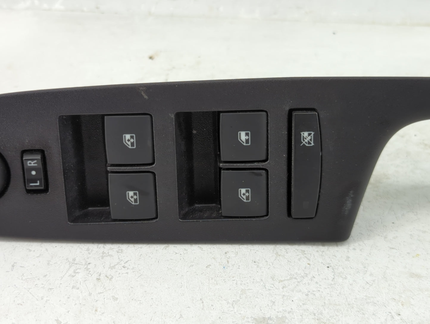 2010-2017 Gmc Terrain Master Power Window Switch Replacement Driver Side Left P/N:20917598 Fits OEM Used Auto Parts - Oemuse