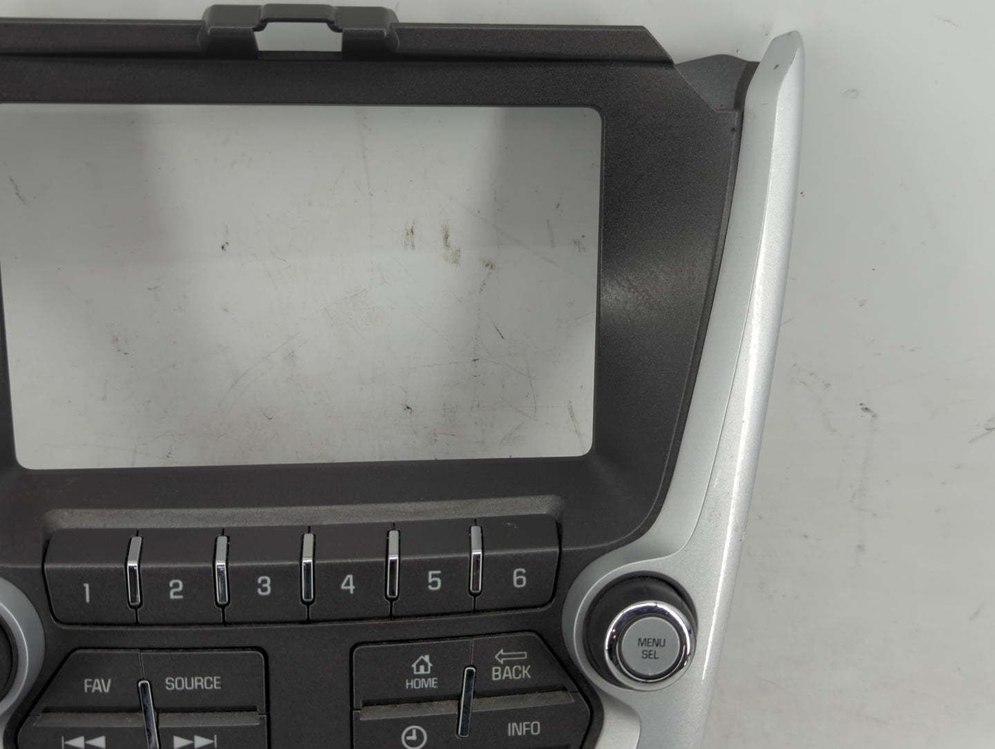 2016 Gmc Terrain Radio AM FM Cd Player Receiver Replacement P/N:90025-818 Fits OEM Used Auto Parts - Oemusedautoparts1.com