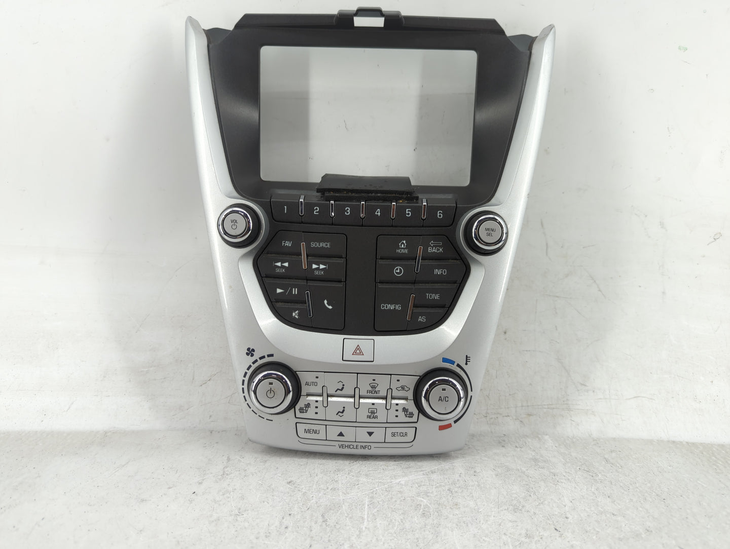 2016 Gmc Terrain Radio AM FM Cd Player Receiver Replacement P/N:23334979 Fits OEM Used Auto Parts - Oemusedautoparts1.com