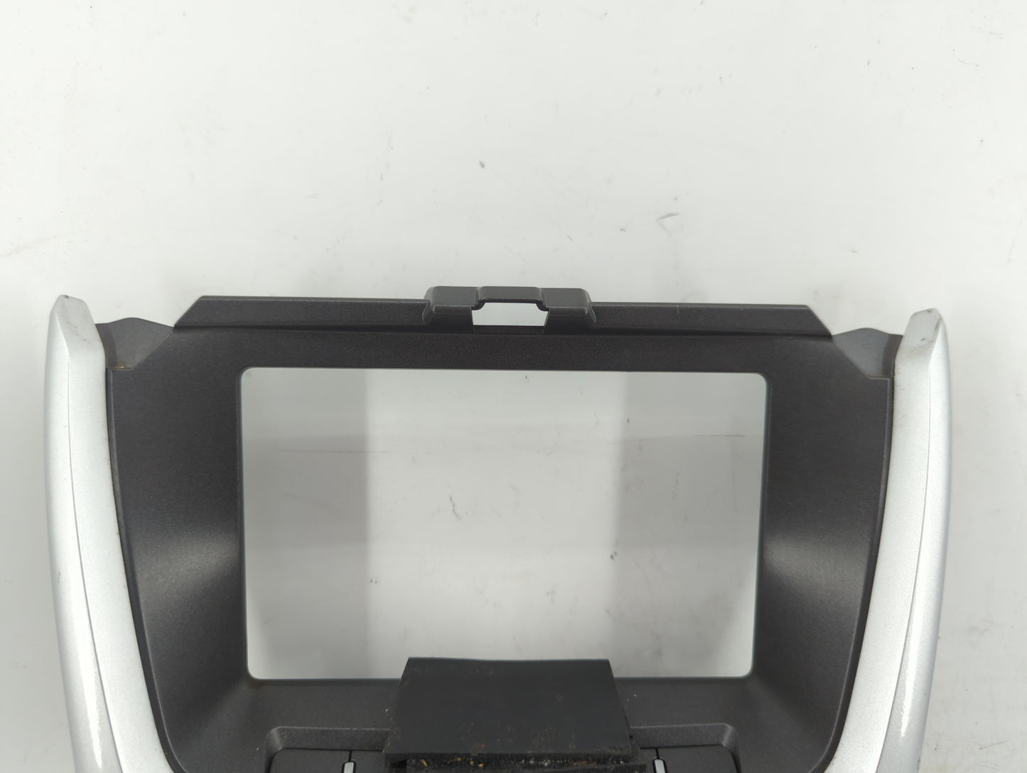 2016 Gmc Terrain Radio AM FM Cd Player Receiver Replacement P/N:23334979 Fits OEM Used Auto Parts - Oemusedautoparts1.com