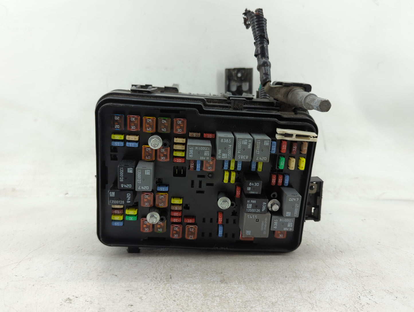 2016 Gmc Terrain Fusebox Fuse Box Panel Relay Module P/N:23325531 Fits OEM Used Auto Parts - Oemusedautoparts1.com
