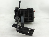 2016 Gmc Terrain Fusebox Fuse Box Panel Relay Module P/N:23325531 Fits OEM Used Auto Parts - Oemusedautoparts1.com
