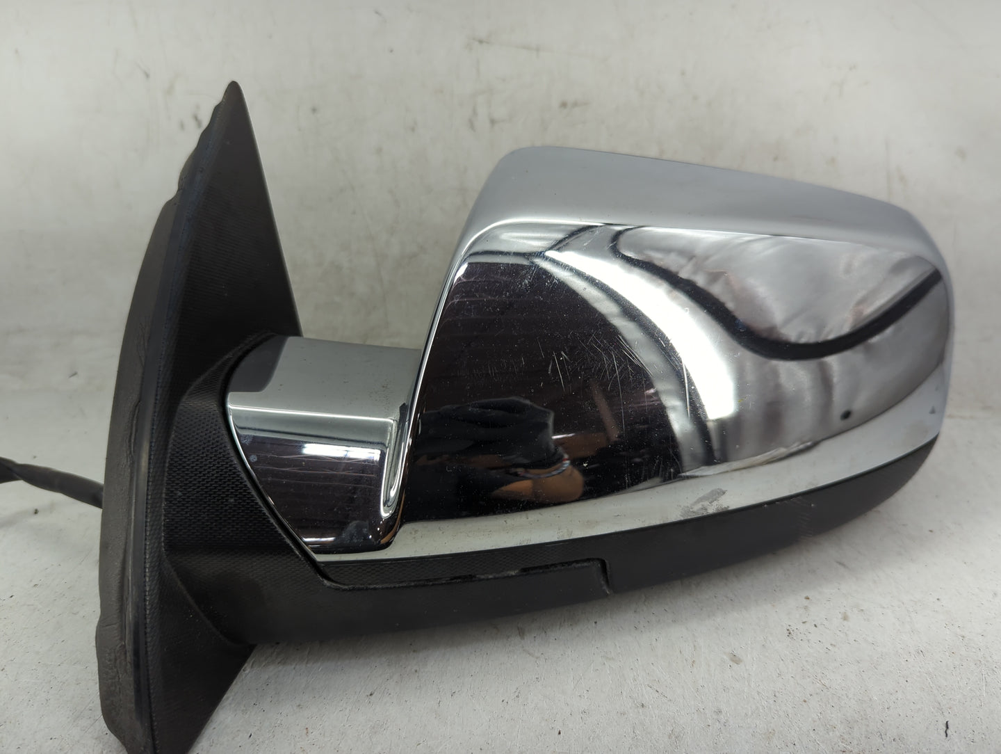 2015-2017 Gmc Terrain Driver Side View Mirror - Left Door Mirror OEM Used - Oemusedautoparts1.com