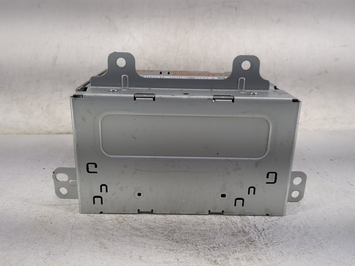 2016 Gmc Terrain Radio AM FM Cd Player Receiver Replacement P/N:84026072 OEM Used Auto Parts - Oemusedautoparts1.com