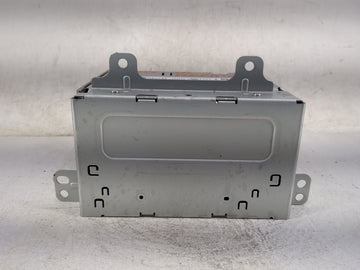 2016 Gmc Terrain Radio AM FM Cd Player Receiver Replacement P/N:84026072 Fits OEM Used Auto Parts - Oemusedautoparts1.com