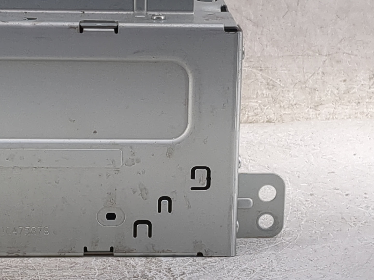 2016 Gmc Terrain Radio AM FM Cd Player Receiver Replacement P/N:84026072 Fits OEM Used Auto Parts - Oemusedautoparts1.com