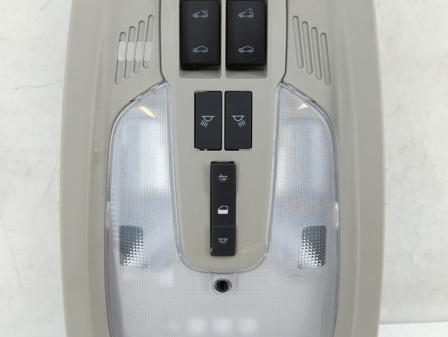2016-2016 Gmc Terrain Overhead Roof Console Interior Dome Light - Oemusedautoparts1.com