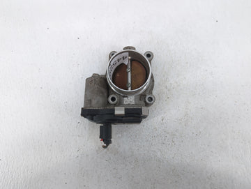 2016-2017 Gmc Terrain Throttle Body P/N:12669146AA 12632101CA, 12670834AA Fits Fits 2016 2017 OEM Used Auto Parts - Oemuseda