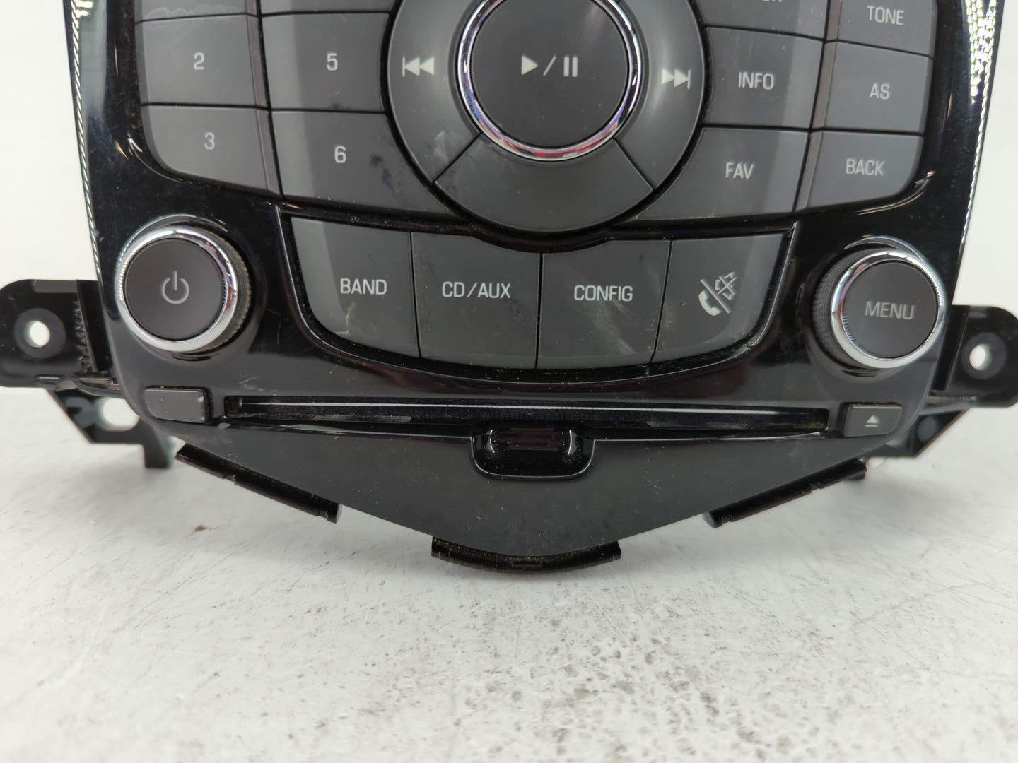 2016-2016 Gmc Terrain Am Fm Cd Player Radio Receiver - Oemusedautoparts1.com