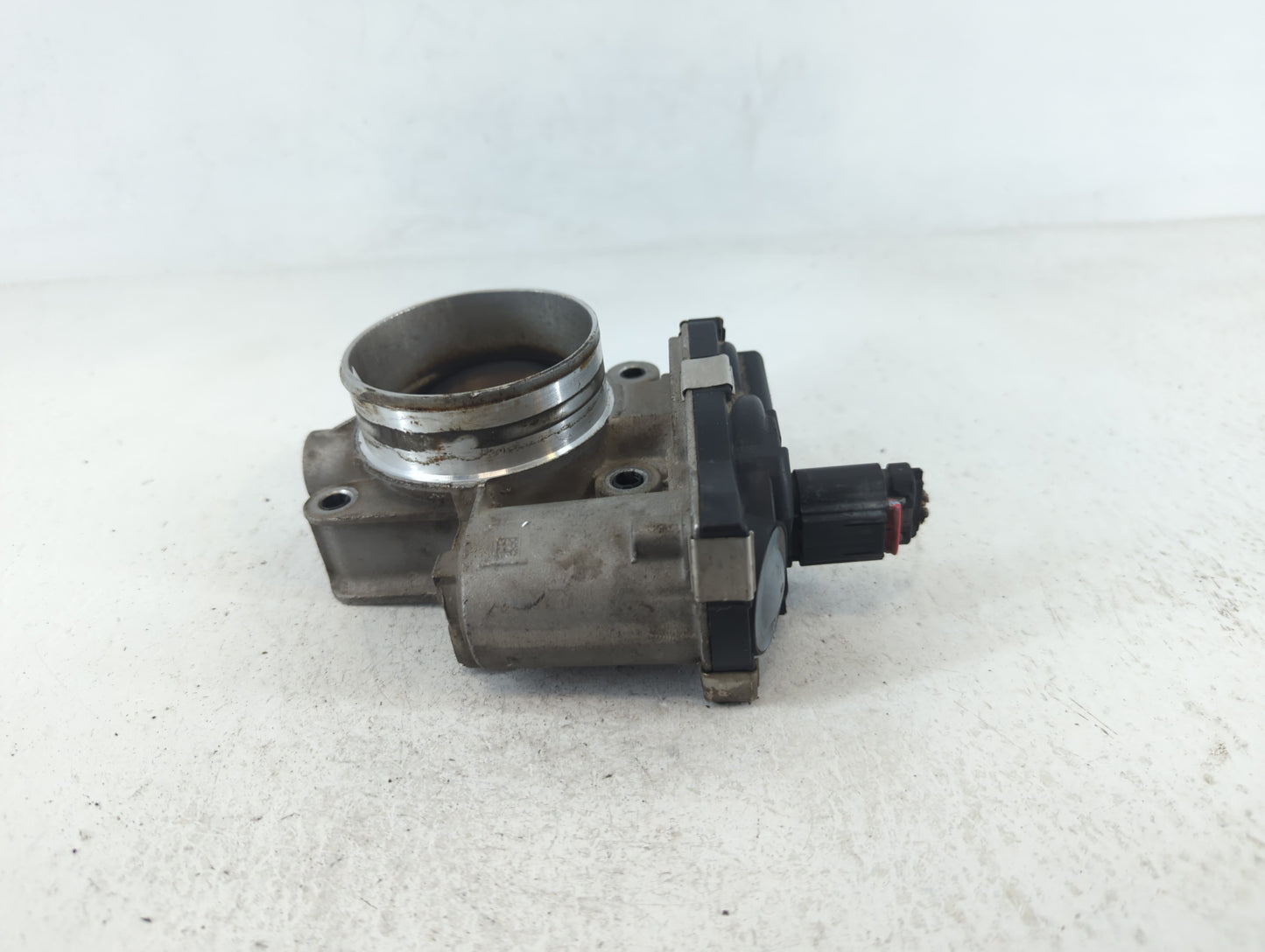 2016-2017 Gmc Terrain Throttle Body P/N:12669146AA Fits Fits 2016 2017 OEM Used Auto Parts - Oemusedautoparts1.com