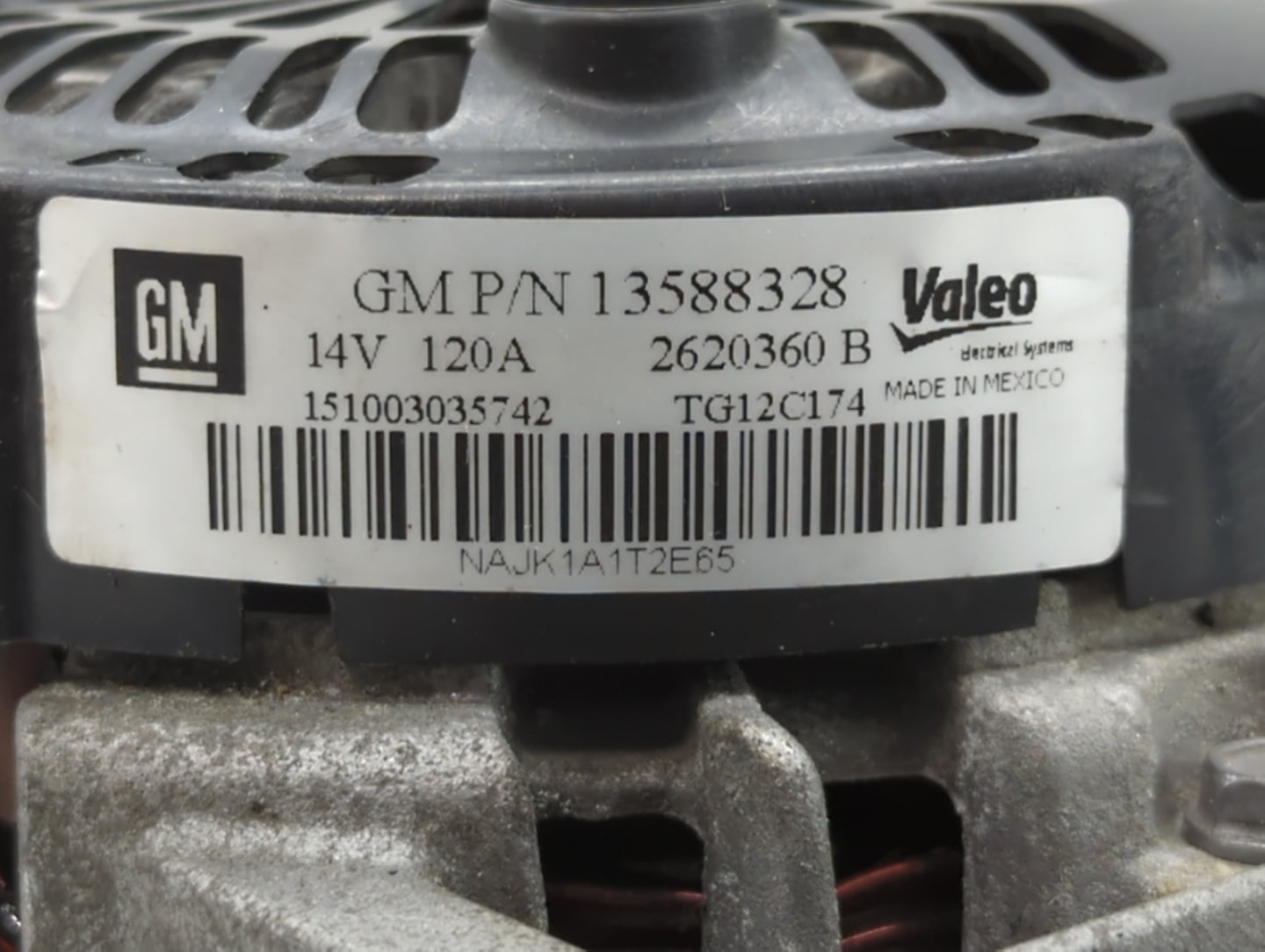 2010-2017 Gmc Terrain Alternator Replacement Generator Charging Assembly Engine OEM P/N:13588328 Fits OEM Used Auto Parts - 