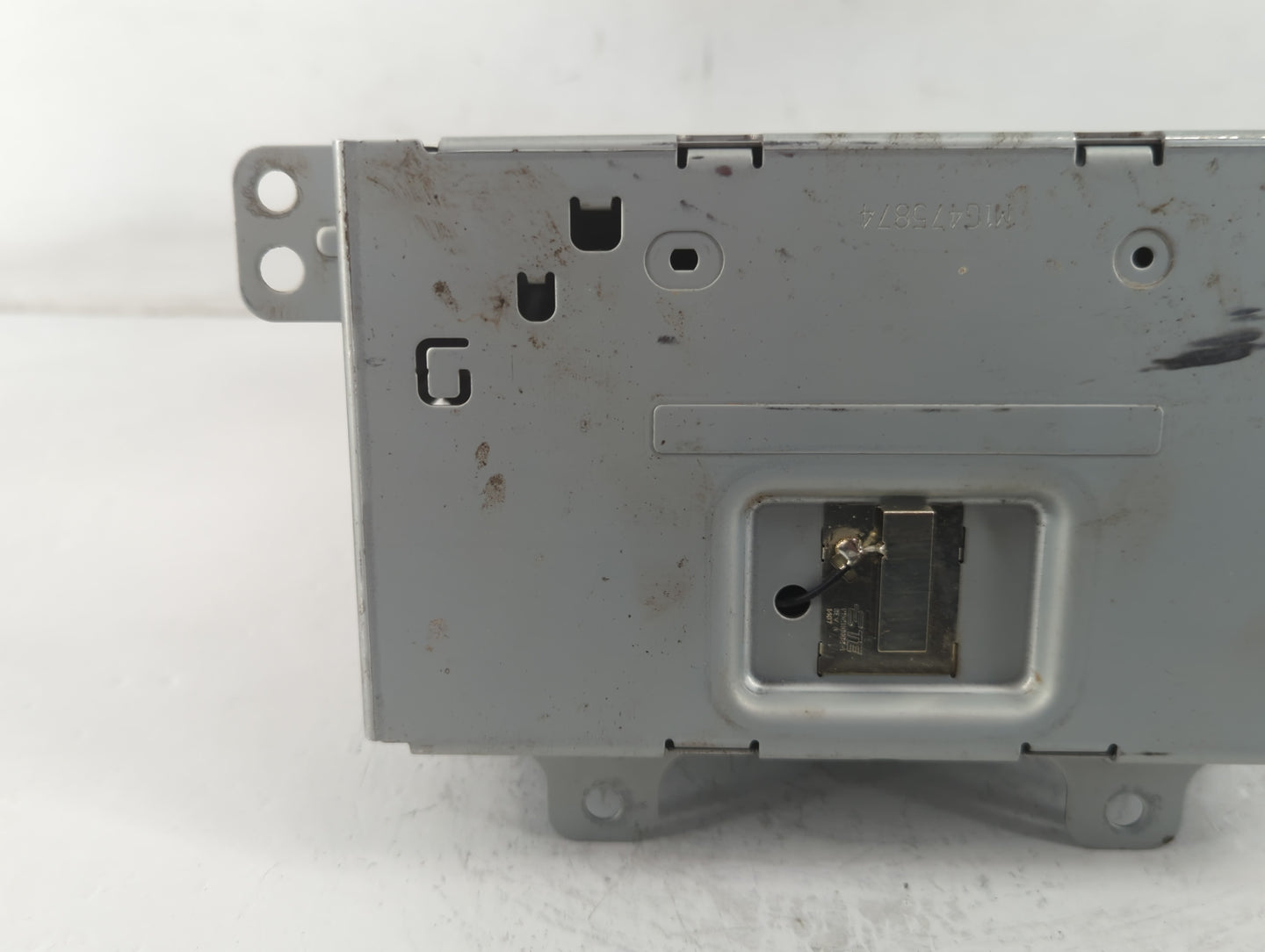 2016-2016 Gmc Terrain Am Fm Cd Player Radio Receiver - Oemusedautoparts1.com