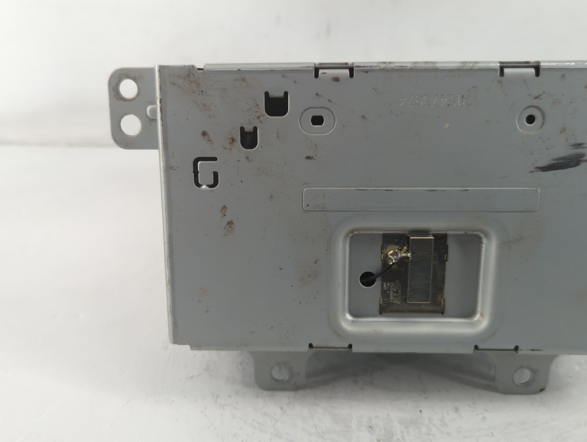 2016-2016 Gmc Terrain Am Fm Cd Player Radio Receiver 726581 - Oemusedautoparts1.com