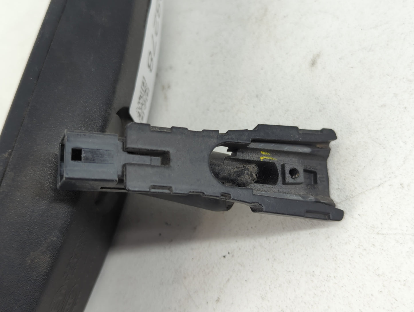 2010-2017 Gmc Terrain Interior Rear View Mirror Replacement OEM P/N:IE026538 Fits OEM Used Auto Parts - Oemusedautoparts1.co