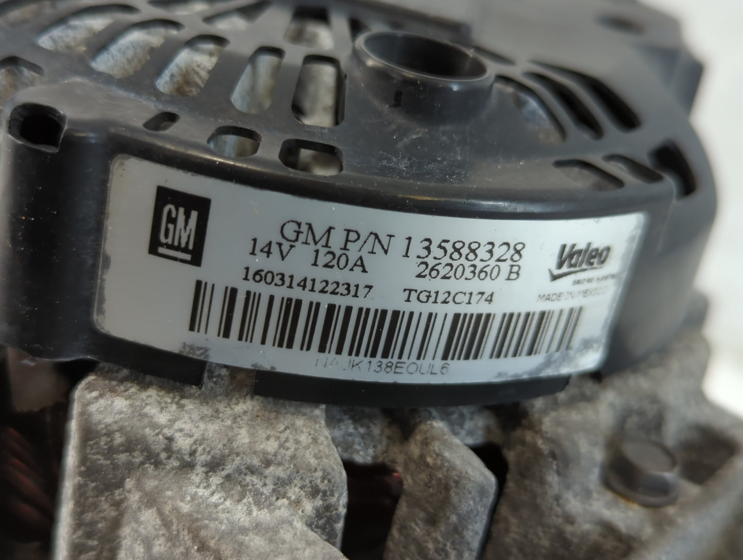 2010-2017 Gmc Terrain Alternator Replacement Generator Charging Assembly Engine OEM P/N:13588328 Fits OEM Used Auto Parts - 