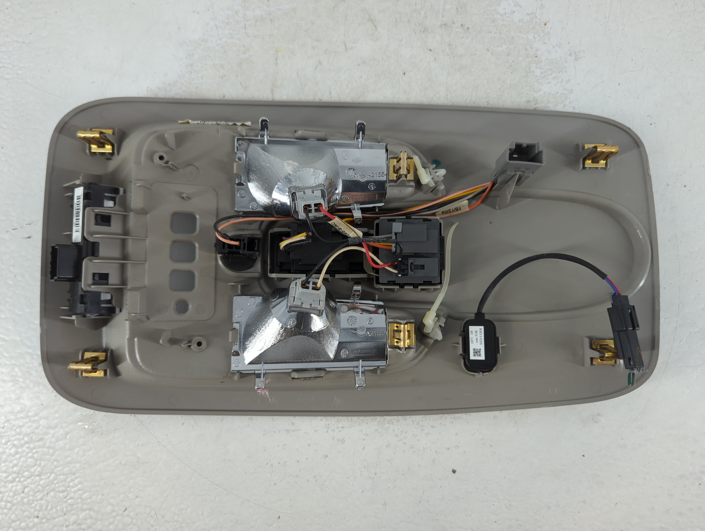2016 Gmc Terrain Overhead Roof Console Interior Dome Light - Oemusedautoparts1.com