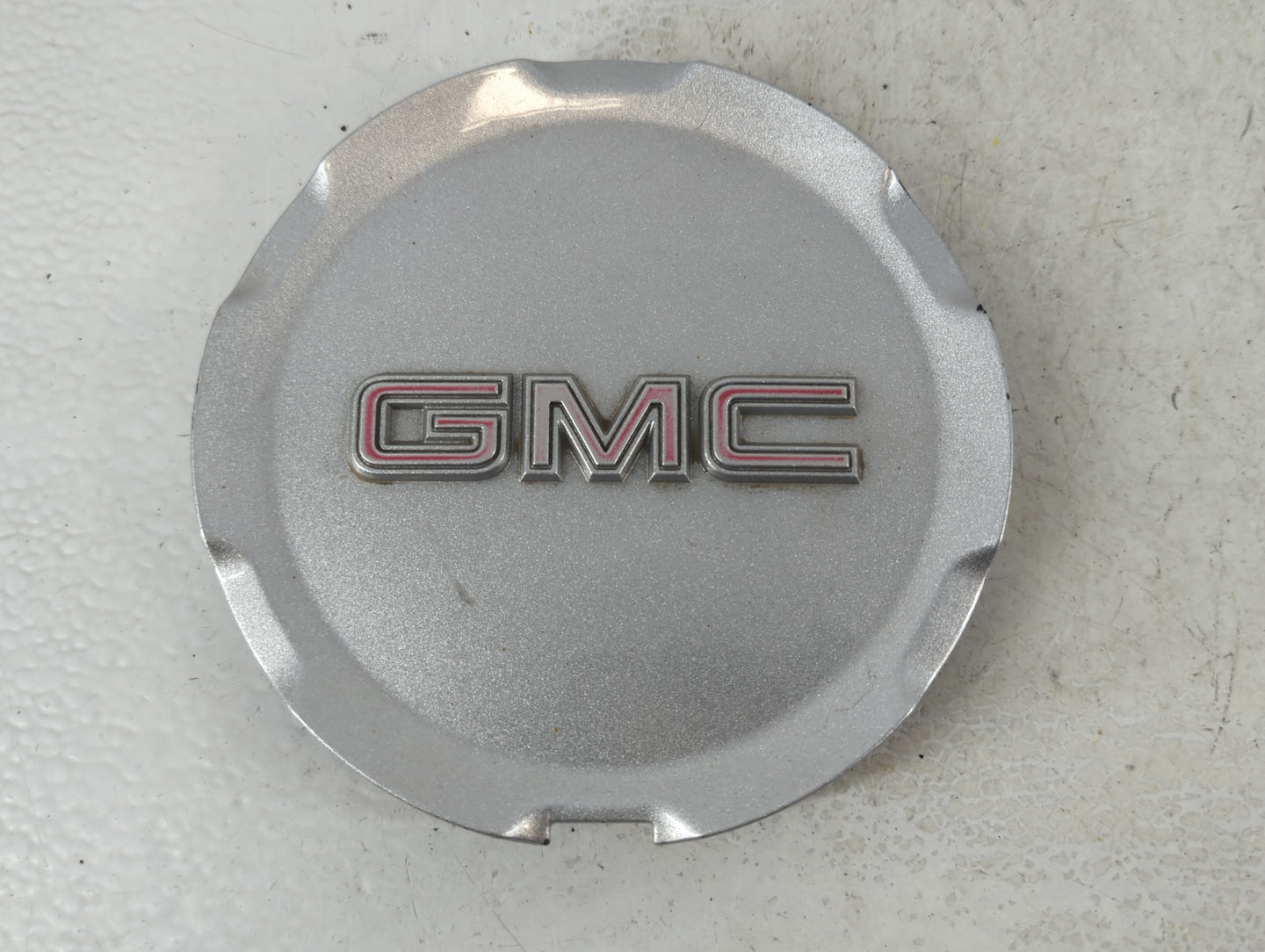 2016 Gmc Terrain Center Cap Oem - Oemusedautoparts1.com