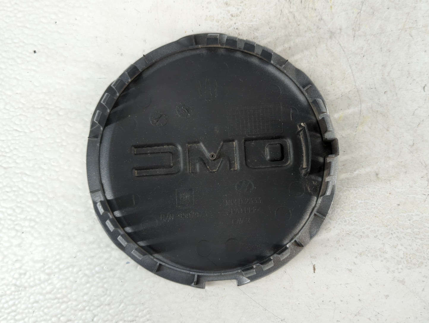 2016 Gmc Terrain Center Cap Oem - Oemusedautoparts1.com
