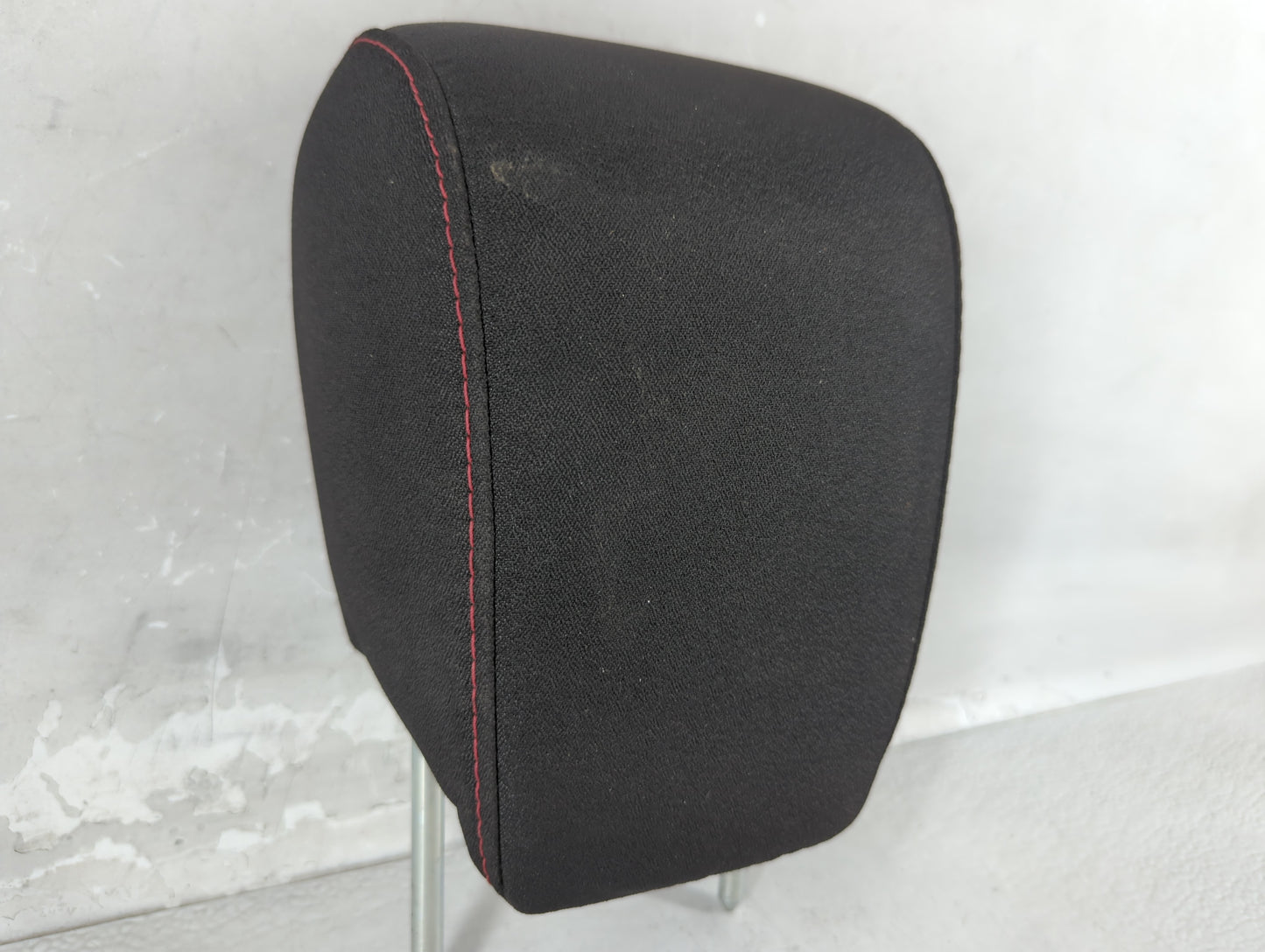 2016 Gmc Terrain Headrest Head Rest Rear Seat Fits OEM Used Auto Parts - Oemusedautoparts1.com