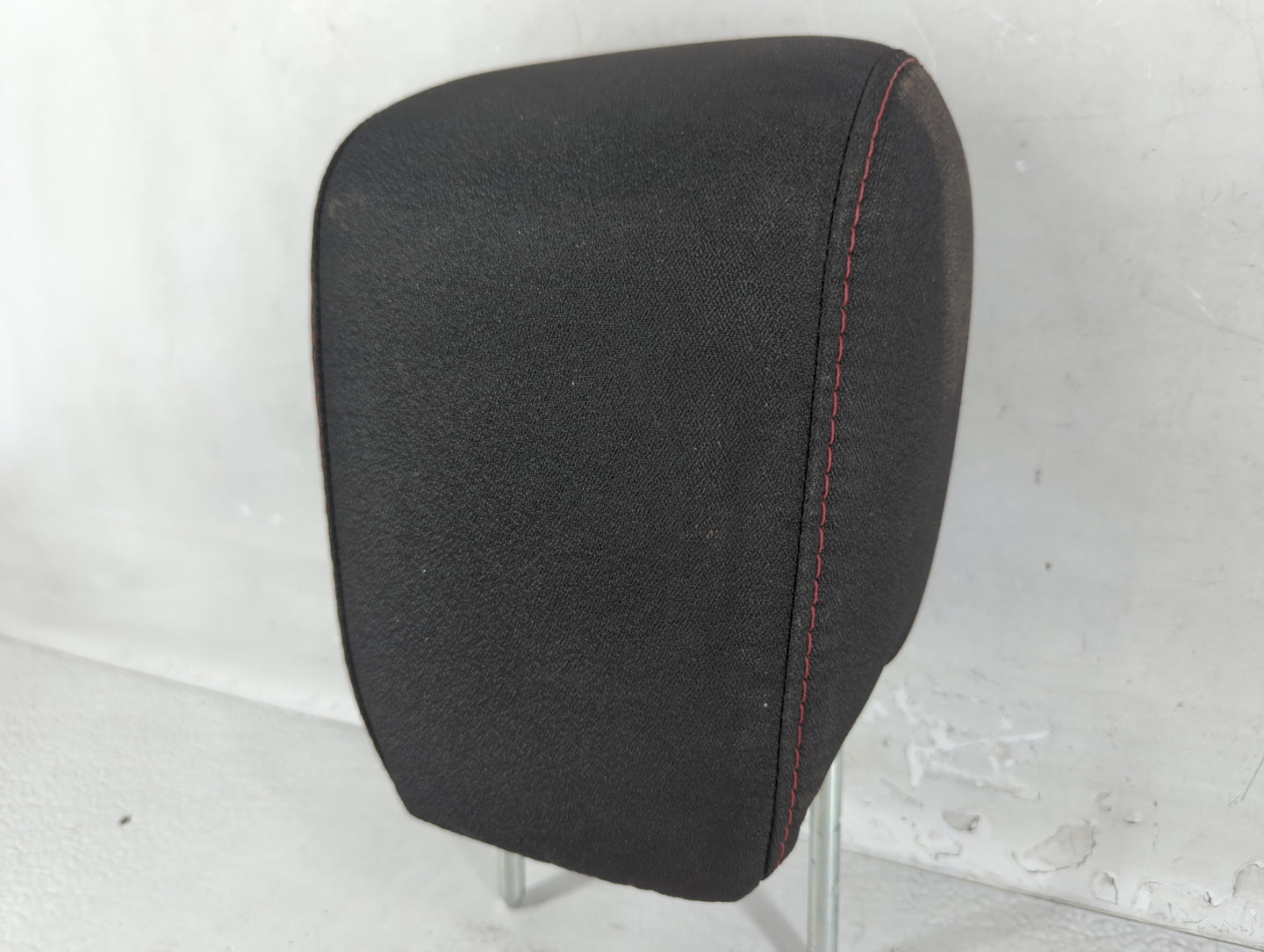 2016 Gmc Terrain Headrest Head Rest Rear Seat Fits OEM Used Auto Parts - Oemusedautoparts1.com