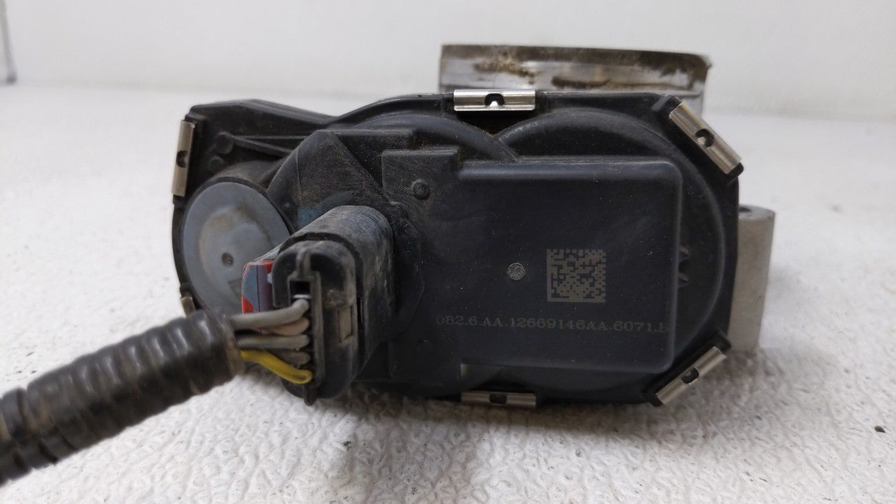 2016-2017 Gmc Terrain Throttle Body Fits Fits 2016 2017 OEM Used Auto Parts - Oemusedautoparts1.com