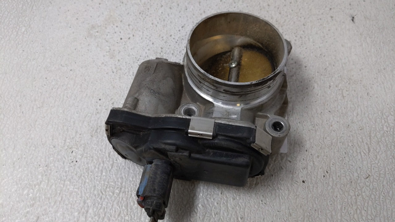 2016-2017 Gmc Terrain Throttle Body Fits Fits 2016 2017 OEM Used Auto Parts - Oemusedautoparts1.com
