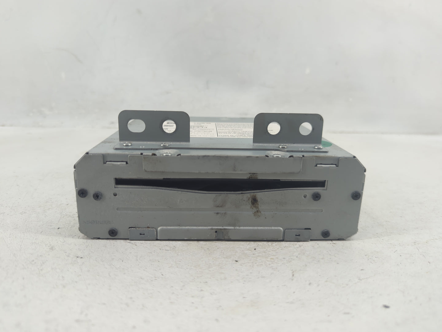 2016-2020 Gmc Yukon Radio AM FM Cd Player Receiver Replacement P/N:23395933 Fits Fits 2016 2017 2018 2019 2020 OEM Used Auto