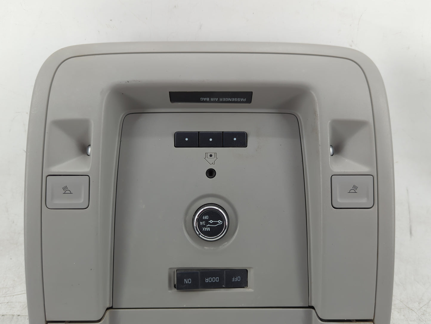 2016 Gmc Yukon Overhead Roof Console - Oemusedautoparts1.com