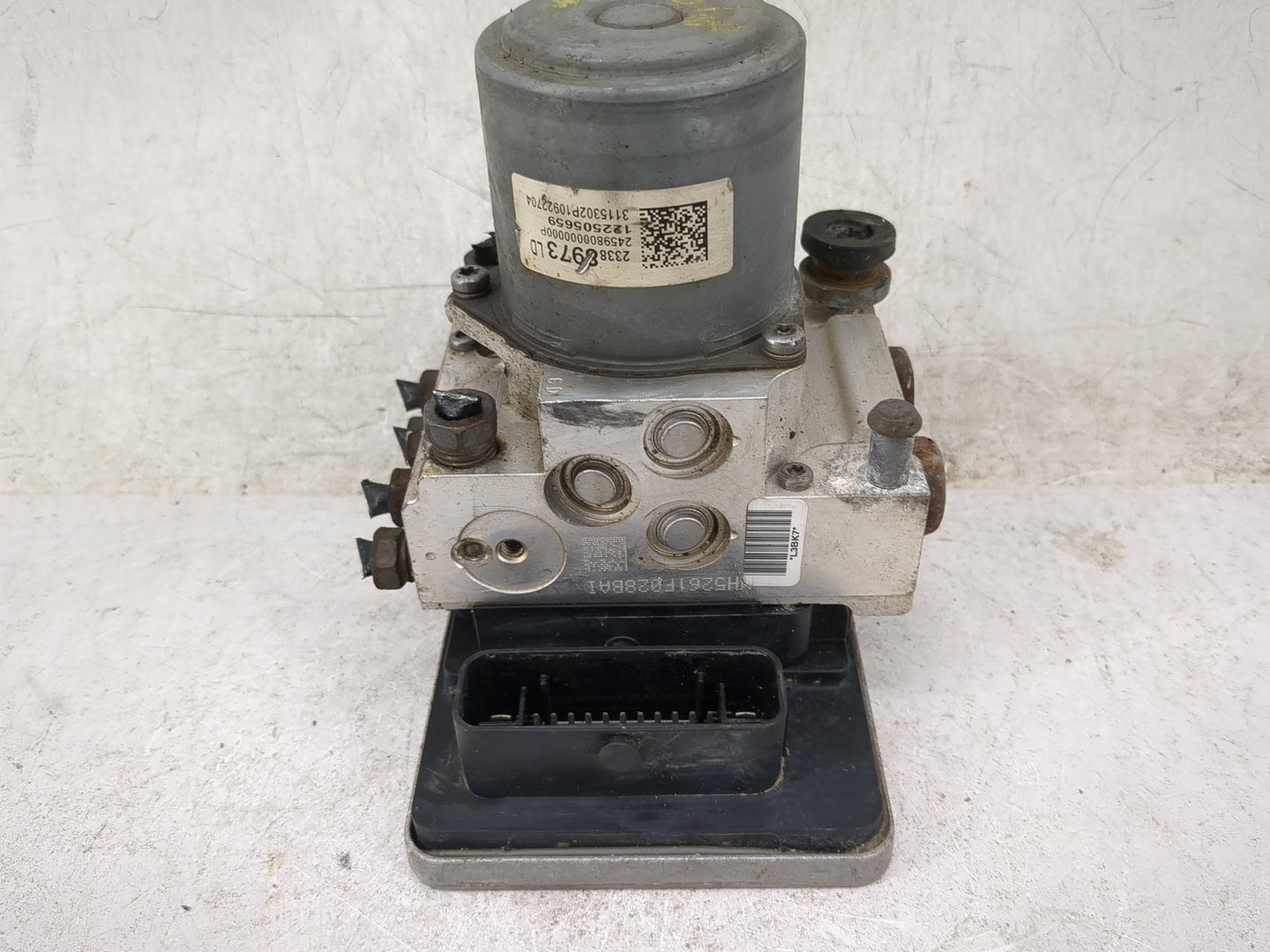 2016 Gmc Yukon ABS Pump Control Module Replacement P/N:23388973 24598000000000P, 122505659, 3115302P10922704 Fits OEM Used A