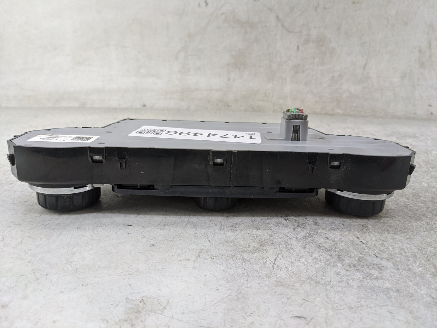 2015-2016 Gmc Yukon Climate Control Module Temperature AC/Heater Replacement P/N:23251608 7370200000000X Fits Fits 2015 2016
