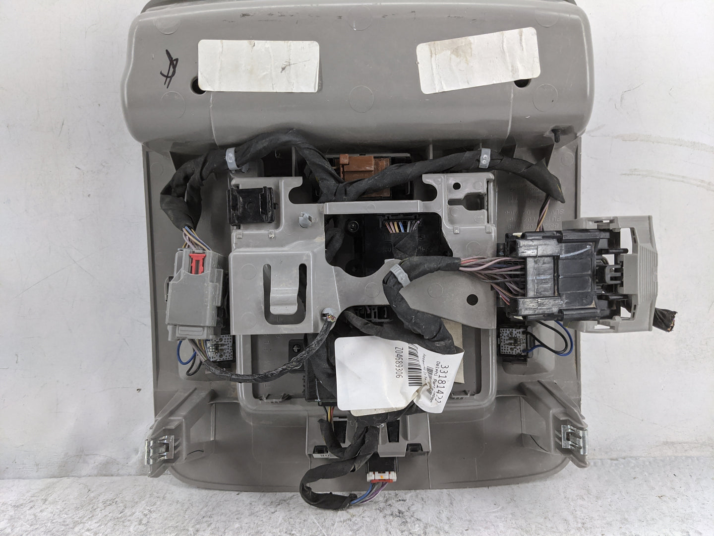 2015-2020 Gmc Yukon Overhead Roof Console Tan 1478136 - Oemusedautoparts1.com