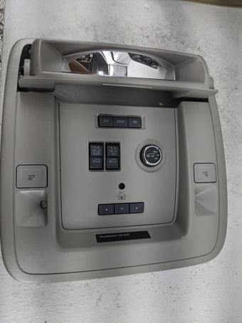 compare product 2015-2020 Gmc Yukon Overhead Console W/rear Climate Control Tan