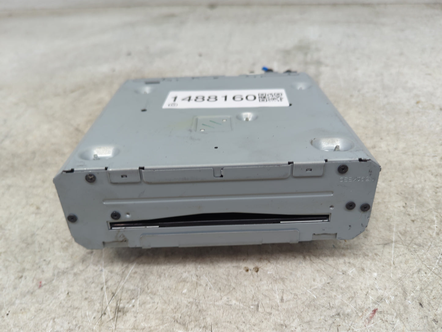 2016 Gmc Yukon Radio AM FM Cd Player Receiver Replacement P/N:23395933 7116047A93900042, 7003099800000X, 660582433, 34W939B 