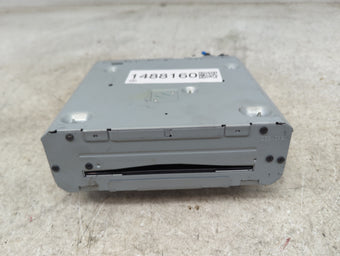 compare product 2016 Gmc Yukon Radio AM FM Cd Player Receiver Replacement P/N:23395933 7116047A93900042, 7003099800000X, 660582433, 34W939B Fits OEM Used Auto Parts