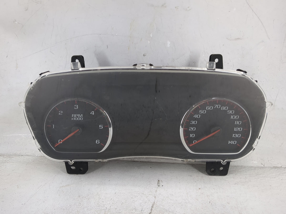 2016 Gmc Yukon Instrument Cluster Speedometer Gauges P/N:23400434 813075439 Miles:116K Fits OEM Used Auto Parts - Oemusedaut