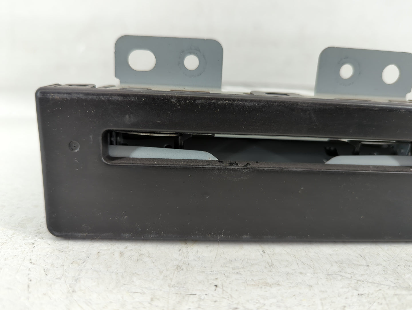 2015-2016 Gmc Yukon Radio AM FM Cd Player Receiver Replacement P/N:13594480 23395933 Fits Fits 2015 2016 2017 2018 2019 2020
